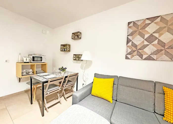 Triana Home Luxury